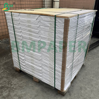 250 gm 300 gm Dijital Kaplı Parlak Mat Sanat Kağıdı Otel Menüsü için 315 x 455mm