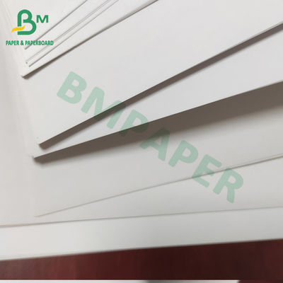 23 X 35 İnç Ofset Metin Kağıdı, 60 lb Beyaz Pürüzsüz Kaplanmamış Kitap Kağıdı 50 # 60 #