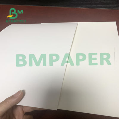 1.5mm 2.0mm SBS Kağıt Karton, Yüksek Sertlik C1S Sanat Kağıdı Tek Taraflı Posta Kartı İçin Kaplanmış