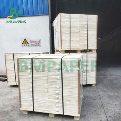 700mm X 1000mm Emici Kağıt Levhalar Süper Sıvı Düz ​​Yüzeyi Emer