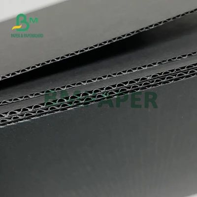 Karton Ambalaj için Siyah Oluklu E Flüt Karton Levha 502mm X 693mm