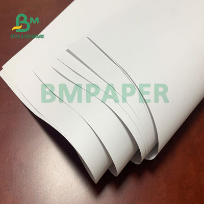 Kaplamasız Woodfree Kağıt 50gsm 53gsm 55gsm Rulodaki Not Defteri Sayfaları İçin
