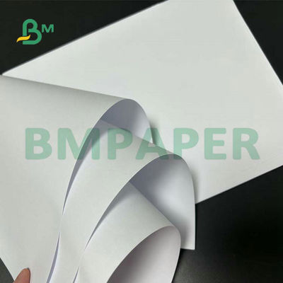 Okul Metin Baskısı İçin Geniş Format Kaplanmamış Woodfree Kağıt 55gsm 60gsm 65gsm