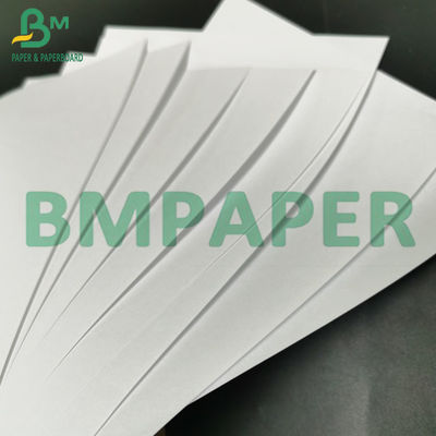 60 gram 70 gram Kaplanmamış Woodfree Kağıt 31*43 inç Fildişi Krem Rengi Yüksek Hacimli Ofset Kağıt