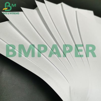 60 gram 70 gram Kaplanmamış Woodfree Kağıt 31*43 inç Fildişi Krem Rengi Yüksek Hacimli Ofset Kağıt