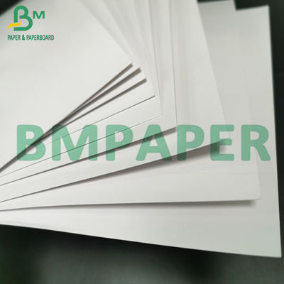 Kapaklar İçin Yüksek Parlak C2s Kağıt GSM 130 ve 115 Beyaz İpek Parlayan Papel