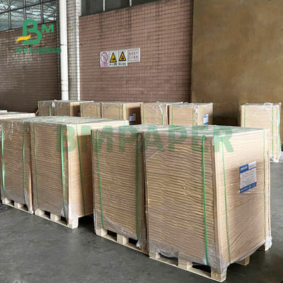 DIY Craft 1350mm Net Görüntü için 100 - 250gsm Kırmızı Renk Kaplanmamış Bristol Kağıdı