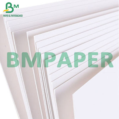 215g 230g Gıda Sınıfı C1S SBS Tek Taraflı Kaplamalı 30 * 40 inç Katı Kağıt Kartı