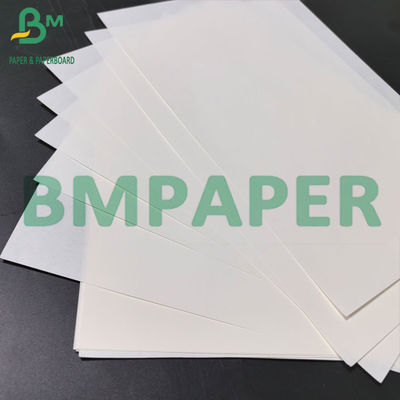 70gm Beyaz Beyaz Kraft Kağıt Bobin Genişliği 1100mm Alışveriş Çantaları için El Kağıdı