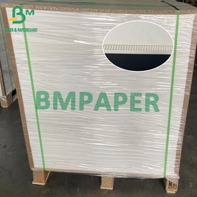 Siyah / Beyaz Dalgalanmış Karton Yapraklar 3 Katman Tam Renkli F Flüt Tahta 700mm X 1000mm