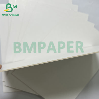 Yumuşak 2 mm kalınlıklı iki taraflı kil kaplı beyaz FBB SBS kabarcık kartı