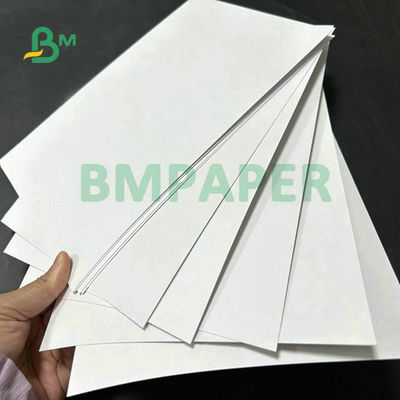 0.4mm 31 x 43 inç Kalınlığı Yüksek Beyazlık Virgin Wood Pulp Parfüm Test Kağıdı Parfüm Testleri İçin