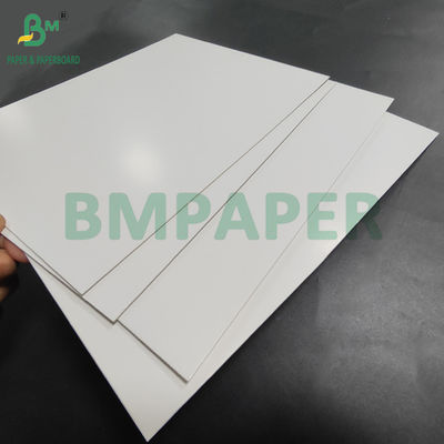 1mm 1.5mm Beyaz Kaplı Triplex Kağıt Karton 24 x 36 inç Giysi Kutuları için