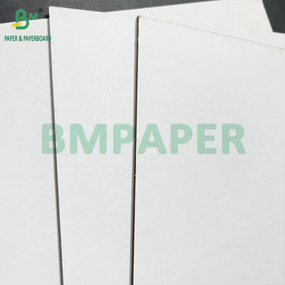 Gri çekirdek iki taraflı beyaz kaplı dupleks 3 mm kalınlığında Lamanited Board In Sheet