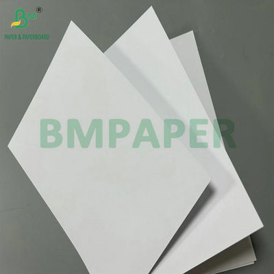 Mükemmel Pürüzsüzlük 100 gram 120 gram Ofset baskı için kaplamamış ahşapsız kağıt 71cm rulo
