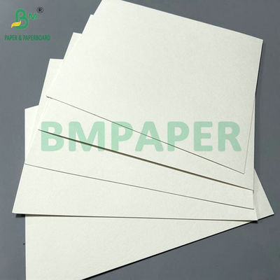 900 X 1194mm 100% Saf Beyaz 0.6MM 0.7MM Kalınlığı Sıkkın Kağıt