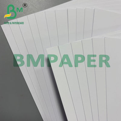 200gm Beyaz Offset Kaplamalı Ahşapsız Kağıt Kitap için 70 * 100cm
