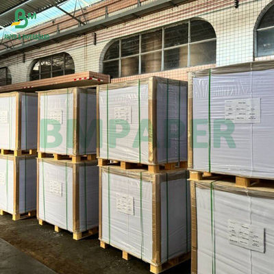 Beyaz CB Sarı CF 75grs 78grs Boş Karbonsuz NCR Kağıdı 8.5 &quot;X 14&quot; Siyah Resim