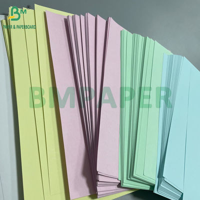 20LB 21LB 8.5 &quot;x 11&quot; Boş NCR Kağıdı 2-5 Bölüm Karbonsuz Faturalar için Siyah Resim