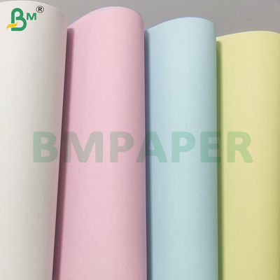 80gm 44cm Genişliği Ekolojik dostu NCR Karbonsuz Kağıt Jumbo Roll'larda