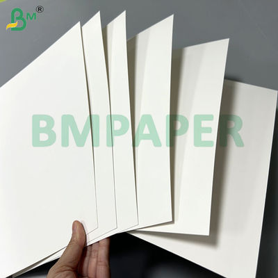 250 gram 300 gram kaplı 1 taraflı beyaz kabarcık karton FBB Pil ambalajı için 61x86cm