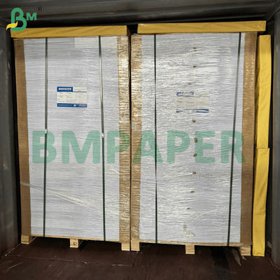 Tek yüzlü dalgalanmış kağıt paketin yastığı için beyaz renk