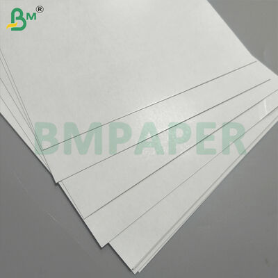 Parlak Beyaz Baskı Yapılabilir Poker Oyun Kartı Kağıdı Siyah Çekirdek Mavi Çekirdek