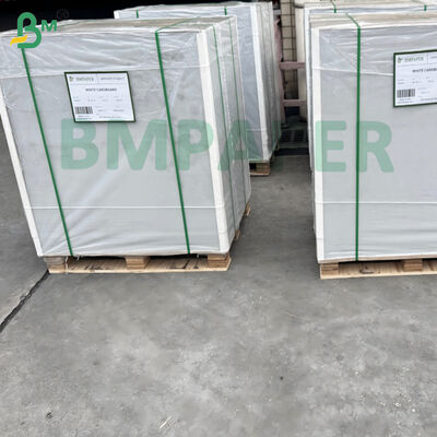 Parlak Beyaz Baskı Yapılabilir Poker Oyun Kartı Kağıdı Siyah Çekirdek Mavi Çekirdek