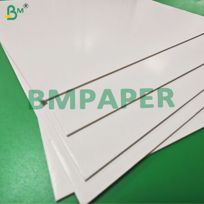 Kozmetik kutusu için 1mm 1.5mm Karton Monteli Beyaz 70 x 100cm Yüksek Sertlik